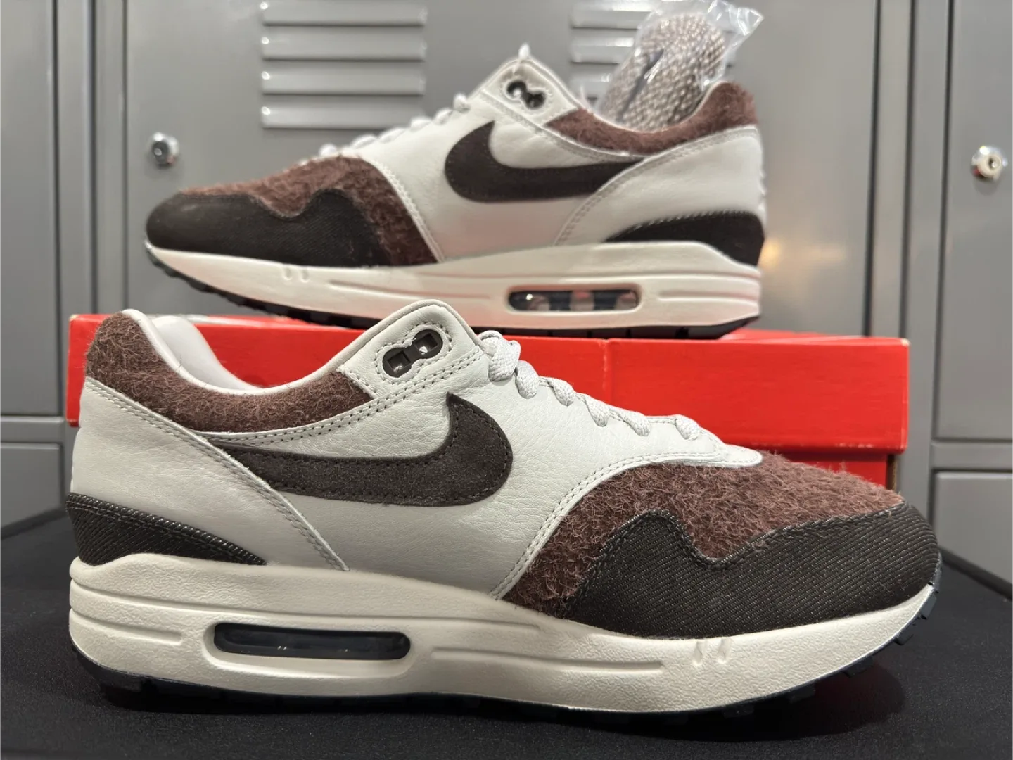 Nike x Size? Exclusive Considered Air Max 1 - Men’s Size 9.5 image indicator(2)