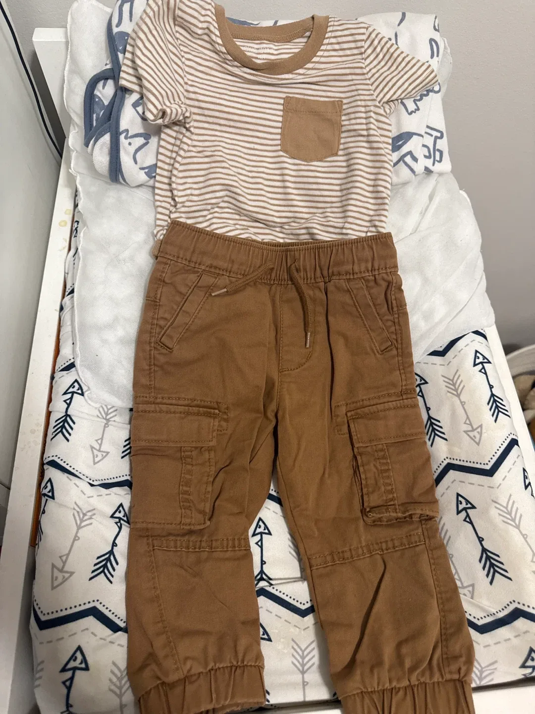 Baby Outfit: Striped Shirt & Brown Cargo Pants 18 months thumbnail