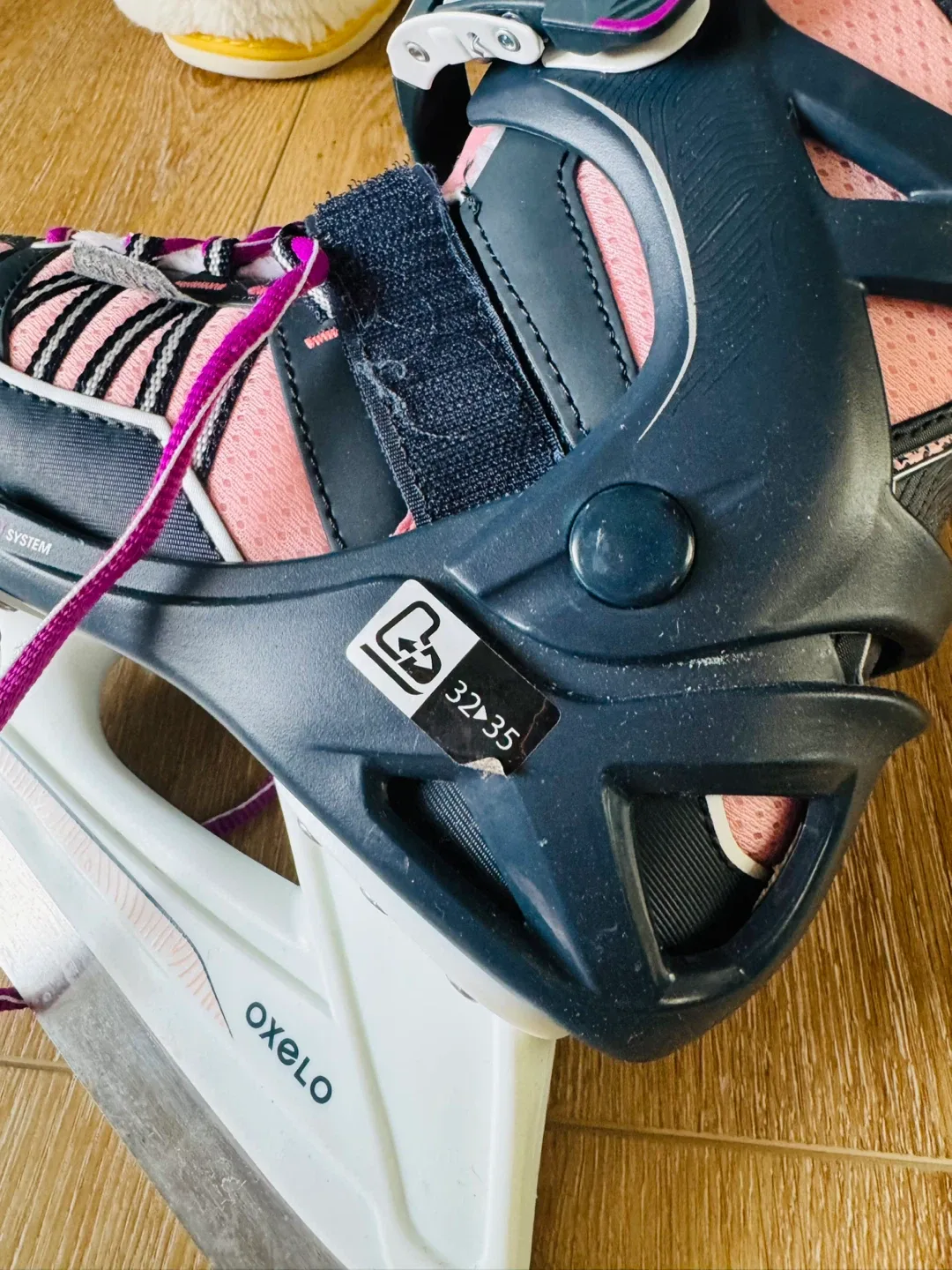 Oxelo Ice Skates Fit 500 Girl - Size 32-35 image indicator(3)