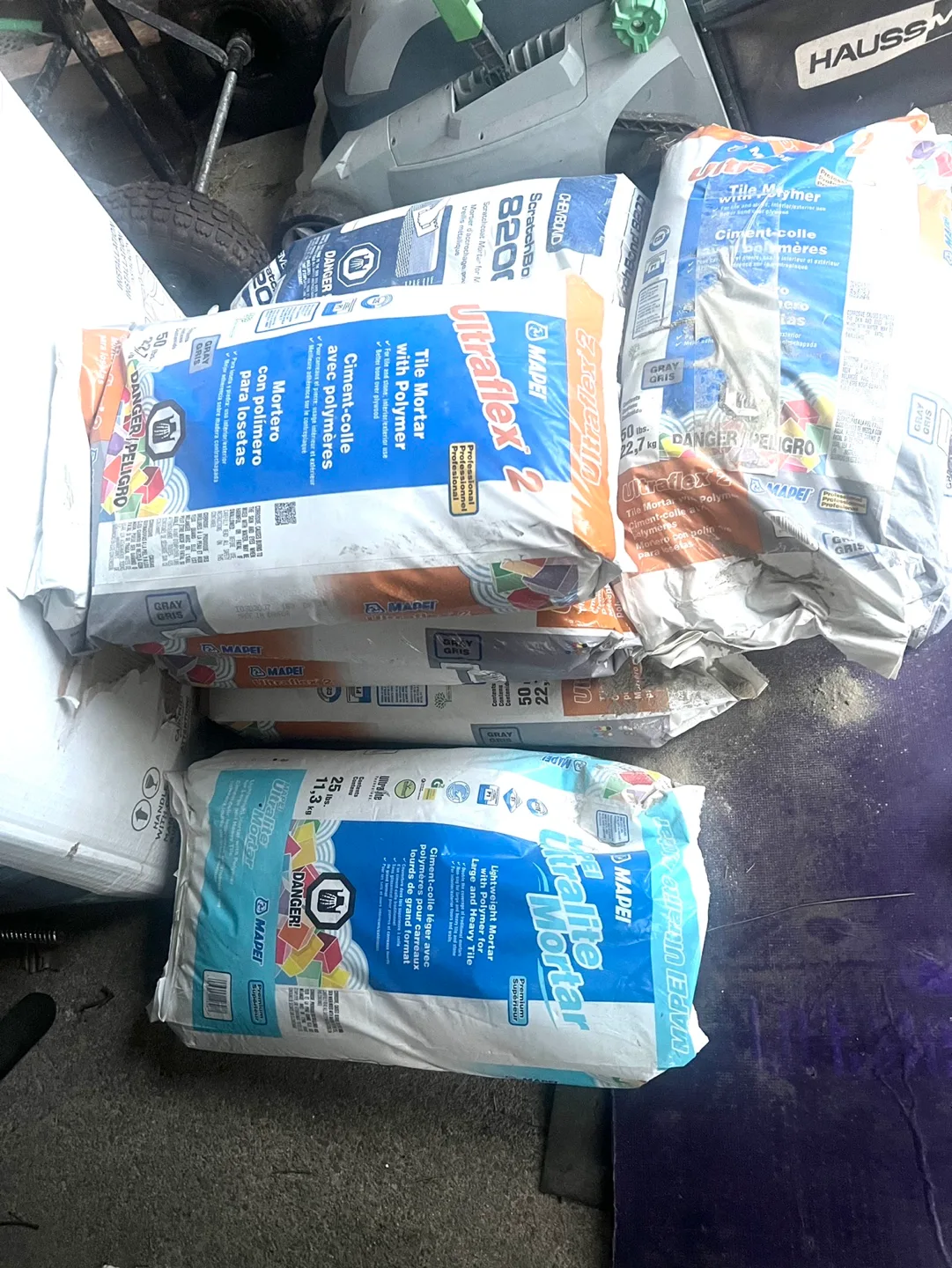 Mapei Tile Mortar - Ultraflex 2 & Ultralite cement bags image indicator(2)