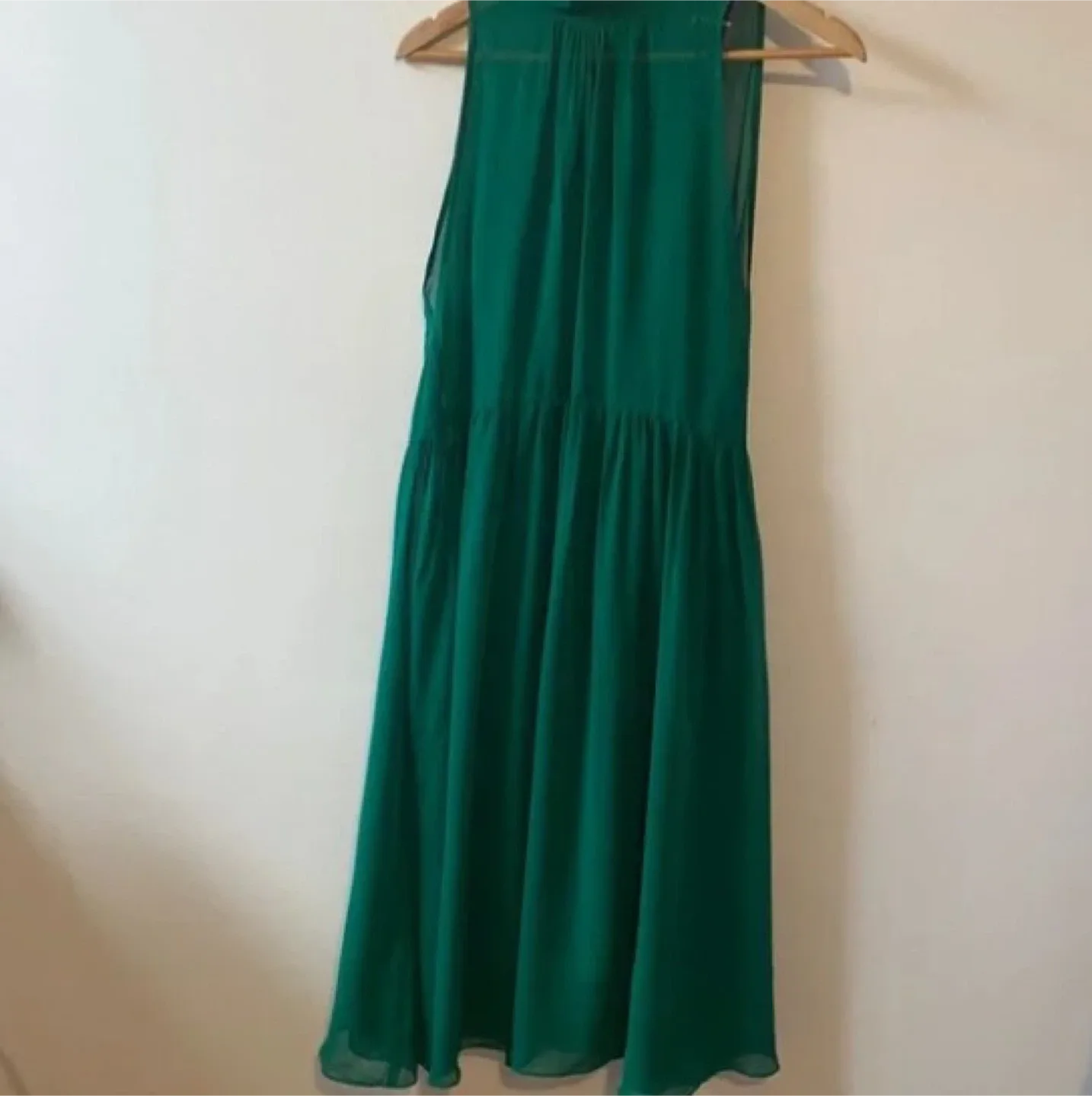 Club Monaco 100% Silk Tie Back Dress *Worn Once* image indicator(3)