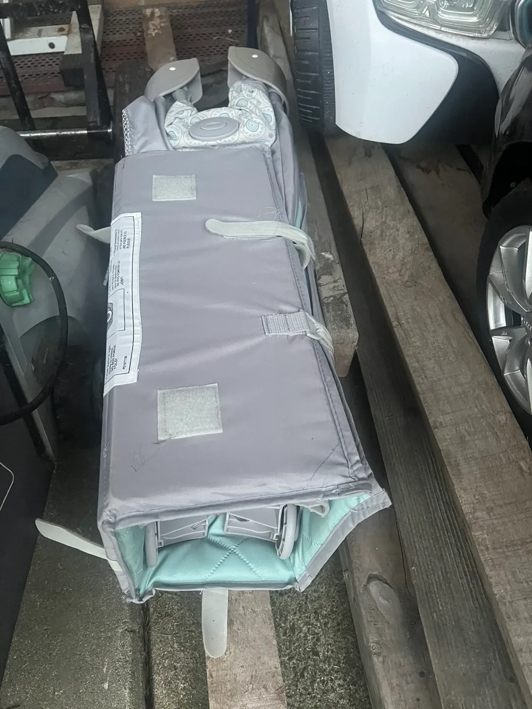 Pack 'n Play Portable Playard image indicator(3)