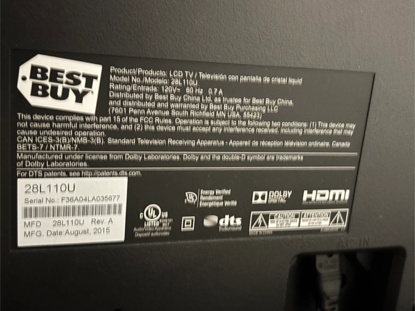 TOSHIBA LCD TV - photo 2