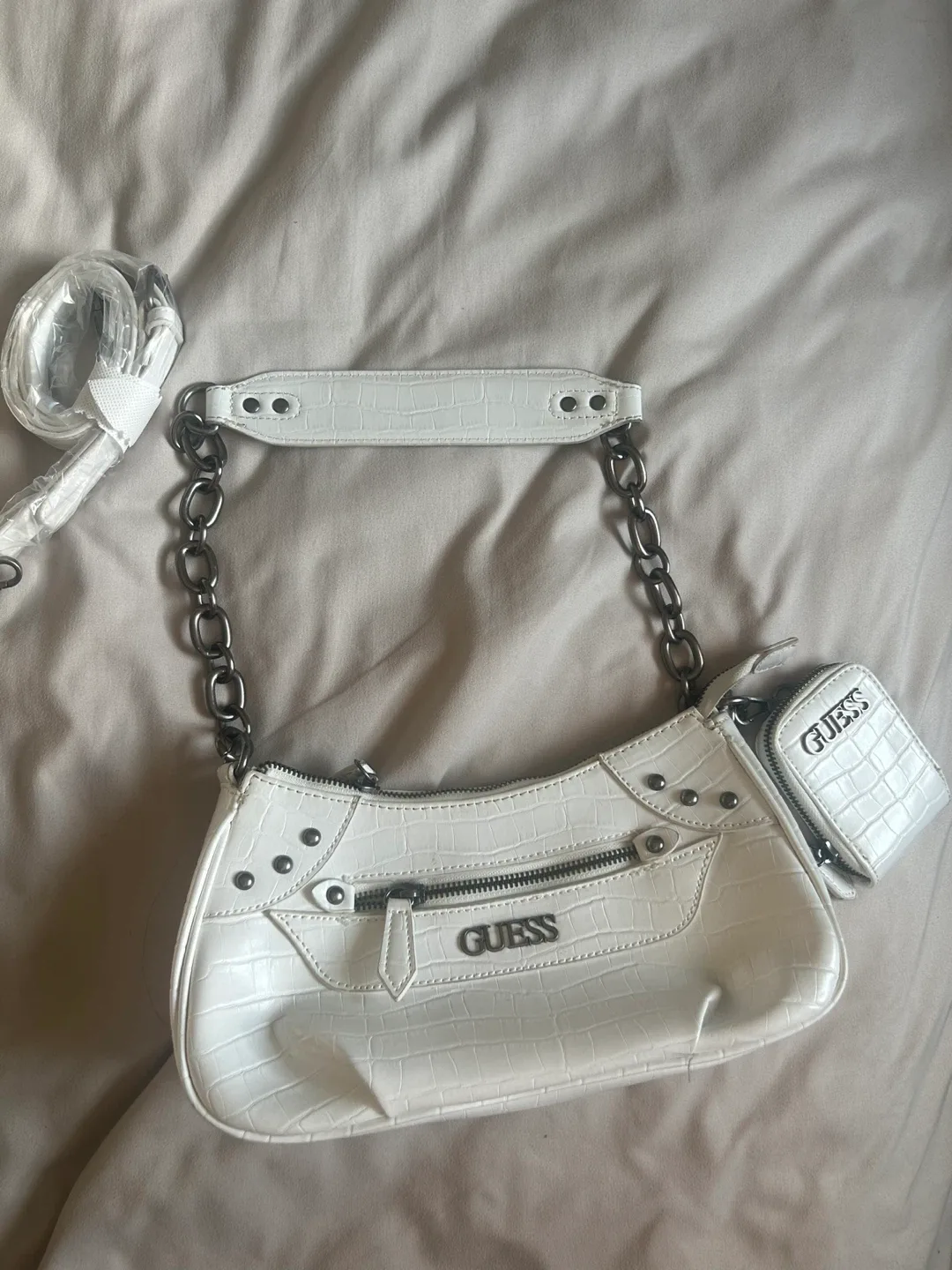 Guess Shoulder Bag / crossbody Bag thumbnail