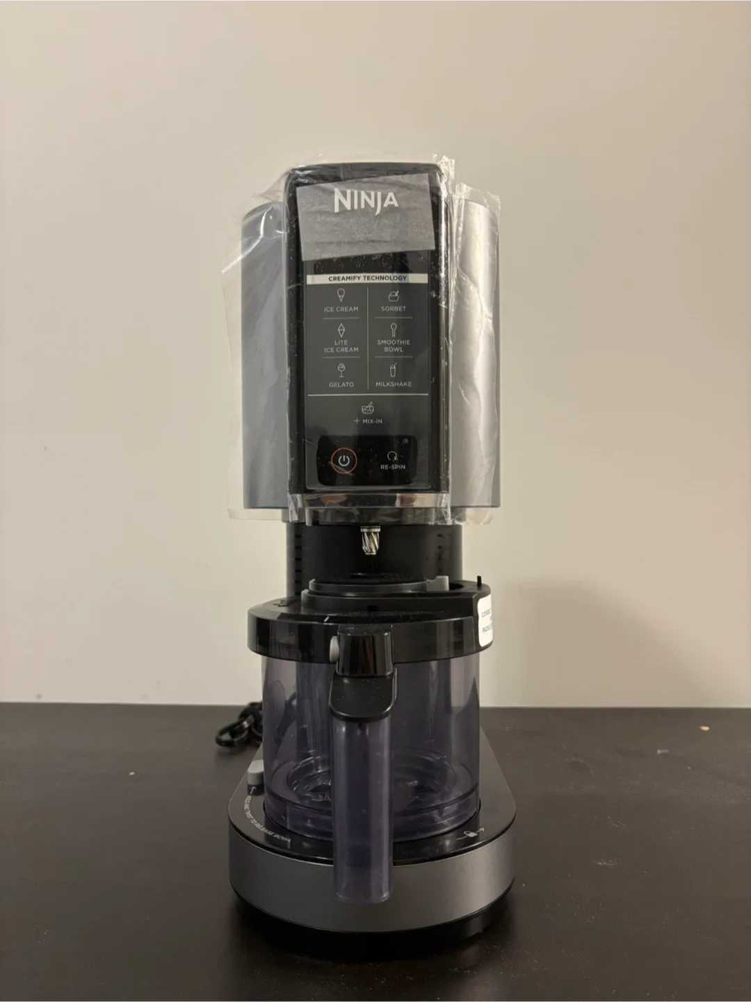 Ninja Ice Cream and Frozen Dessert Maker thumbnail