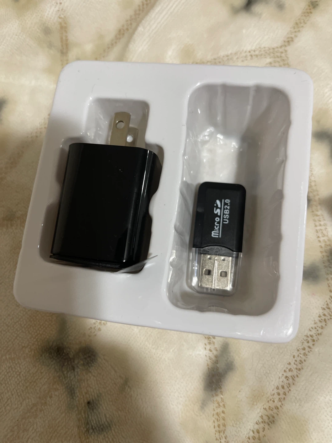 Smart Charger + Micro SD USB 2.0 Reader - New in Box! - photo 2