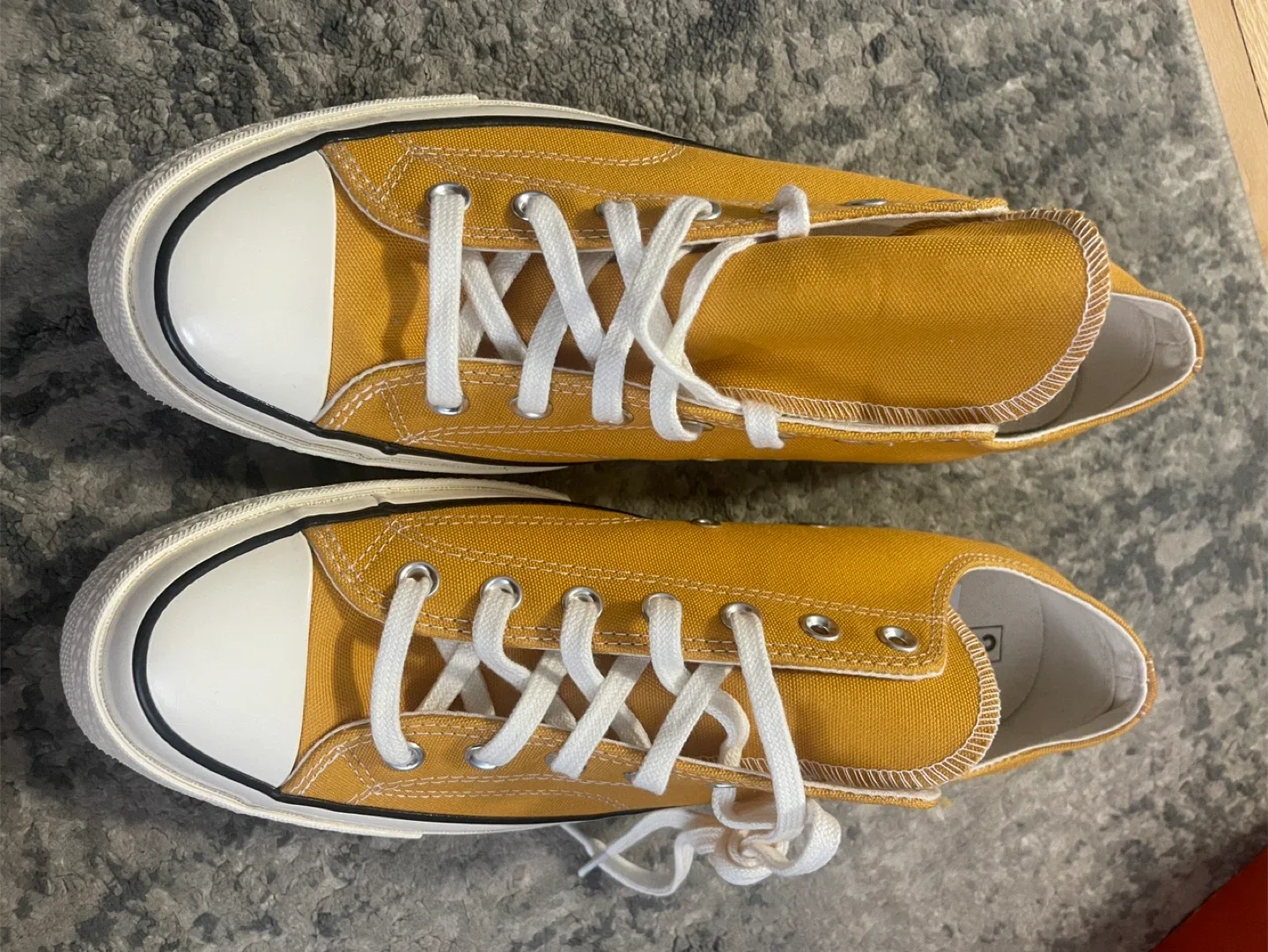 Converse Chuck Taylor All Star Low Top - Mens 12 image indicator(2)