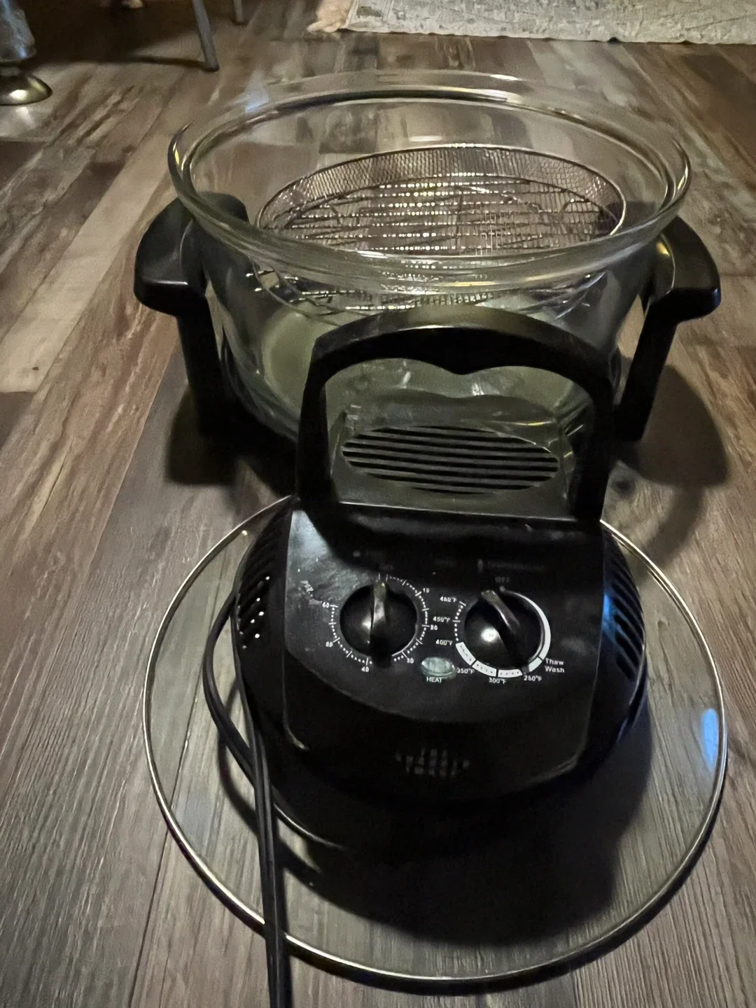 The Sharper Image Halogen Oven image indicator(2)