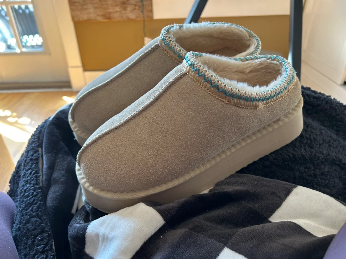 Size 10 Women's Tasman  - thumbnail