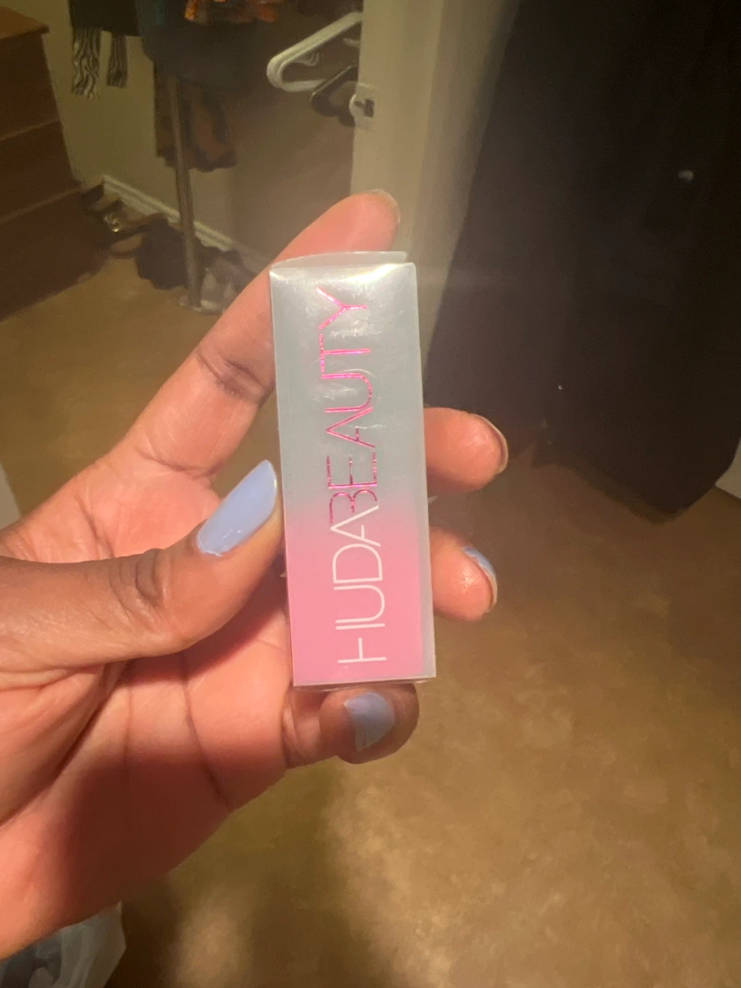 Huda Beauty Power Bullet Matte Lipstick - Masquerade - photo 3