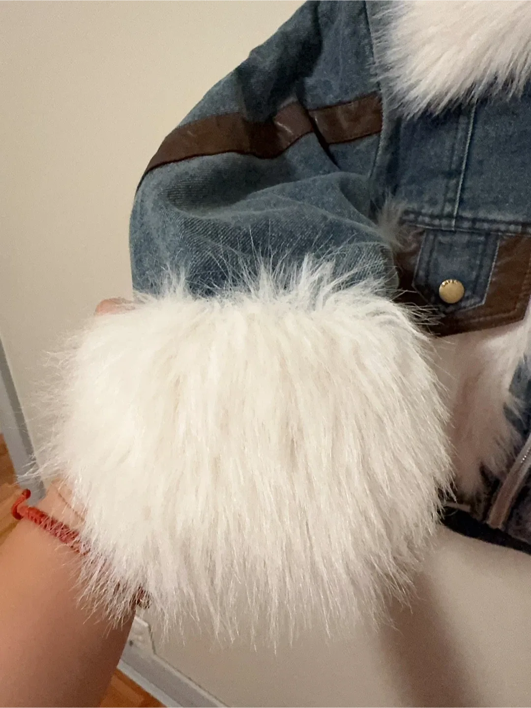 Denim & Faux Fur Jacket - Size 5-6T image indicator(3)