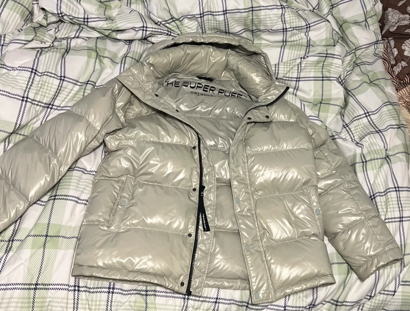 Aritzia The Super Puff Original image indicator(3)