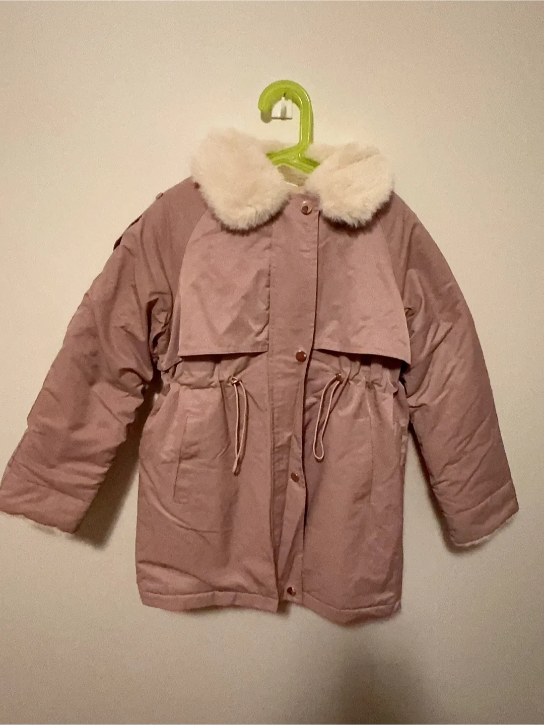 Girls' Pink Winter Coat with Faux Fur Collar image indicator(2)