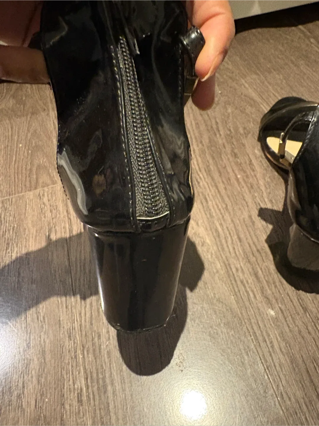 Black Heeled Sandals Size 8 image indicator(2)