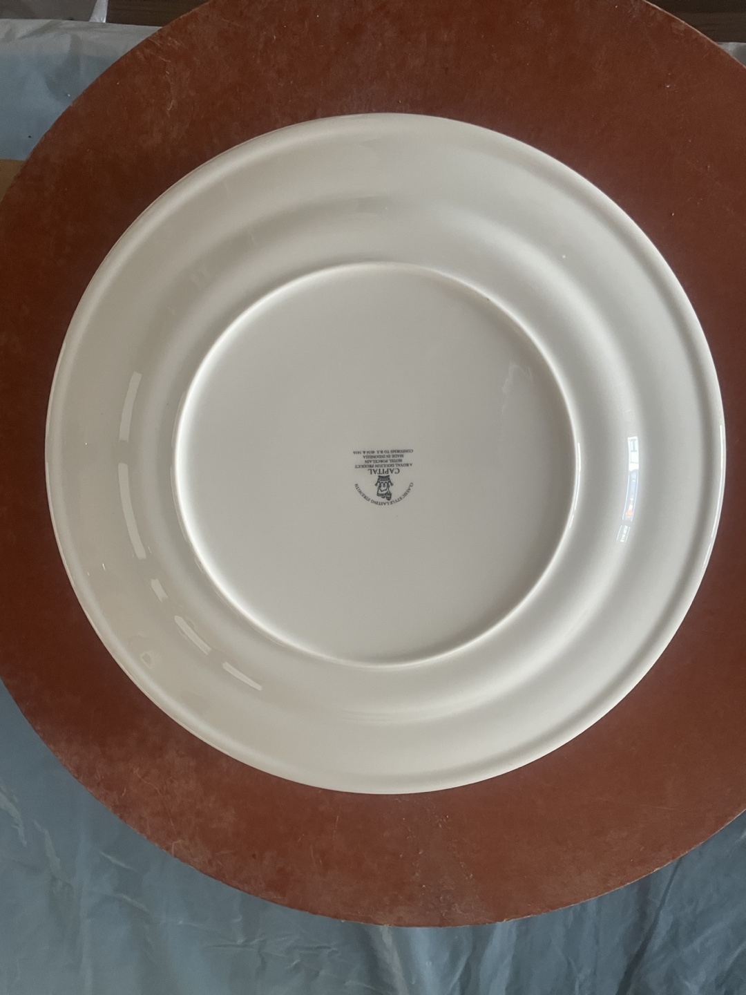 Capital Hotel Porcelain Plates - photo 3