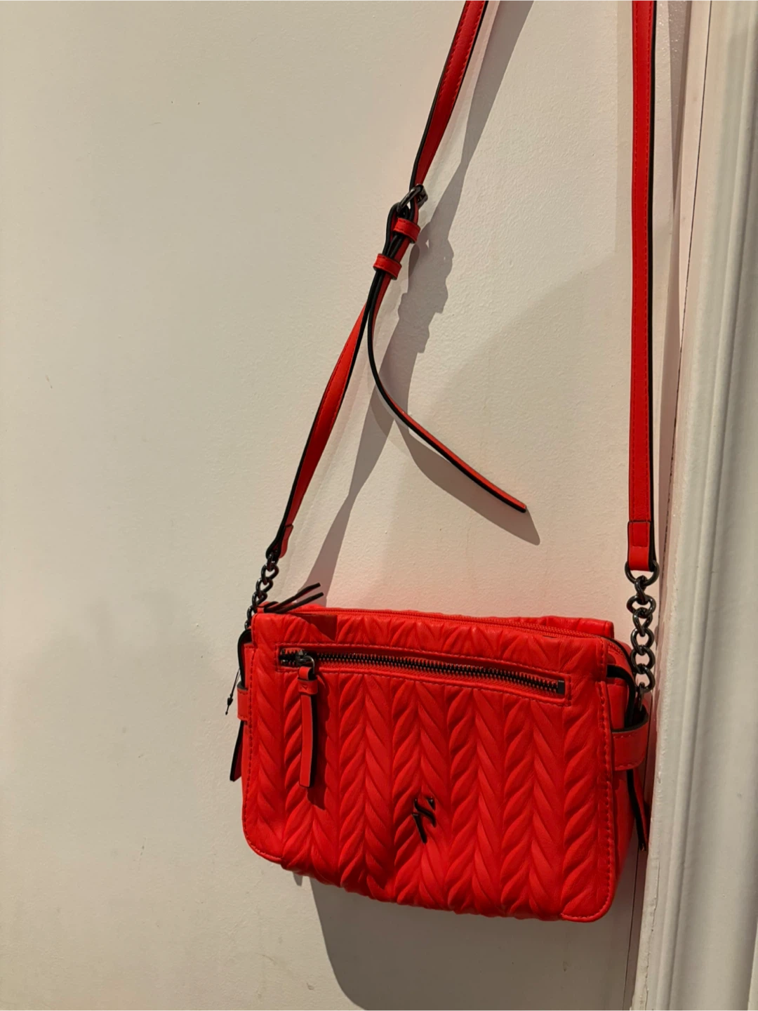Vera Wang Red Crossbody Bag