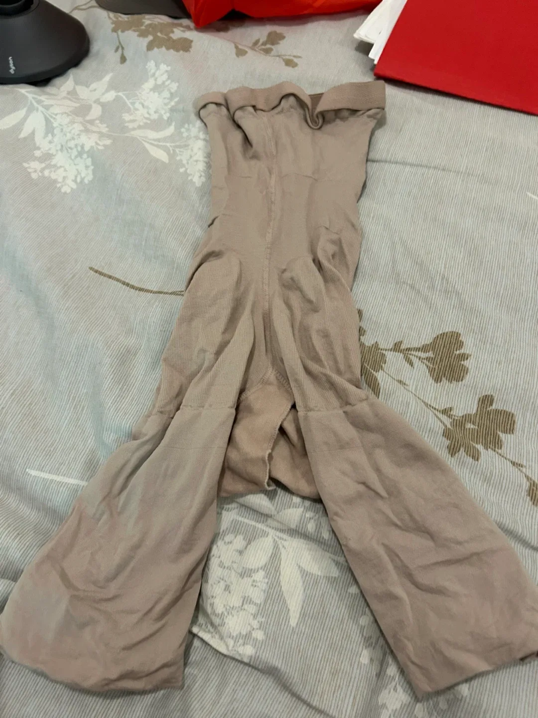 Spanx Beige Tights - Size B image indicator(2)