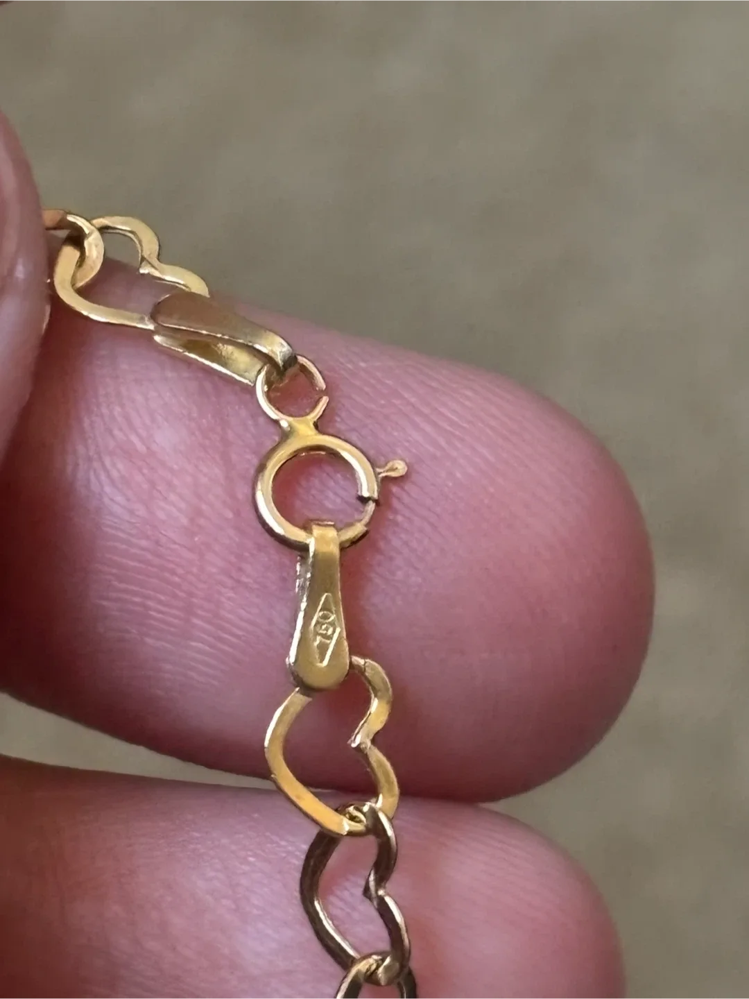 18k lightweight bracelet image indicator(2)