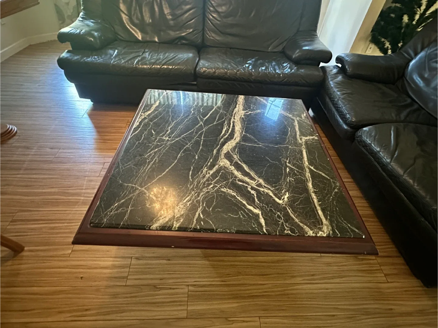 Leather Sofa Set & Marble Coffee Table image indicator(4)