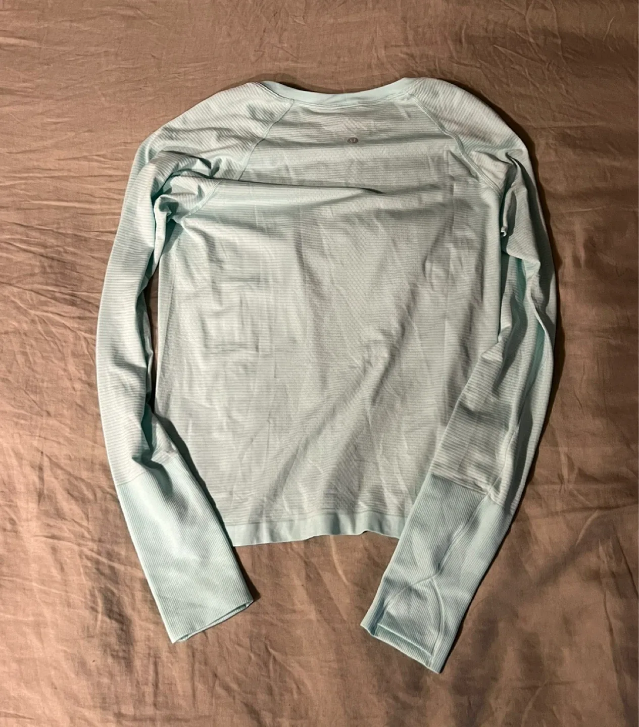 Lululemon Swiftly Tech Long-Sleeve Shirt 2.0  - size 10 image indicator(6)