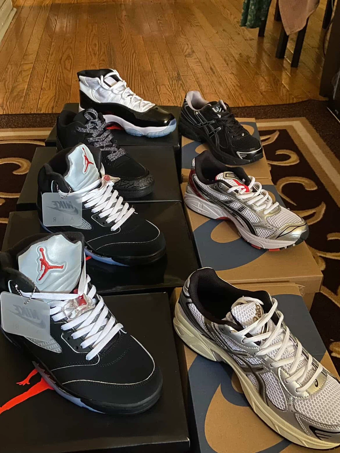 JORDANS AND ASCIS