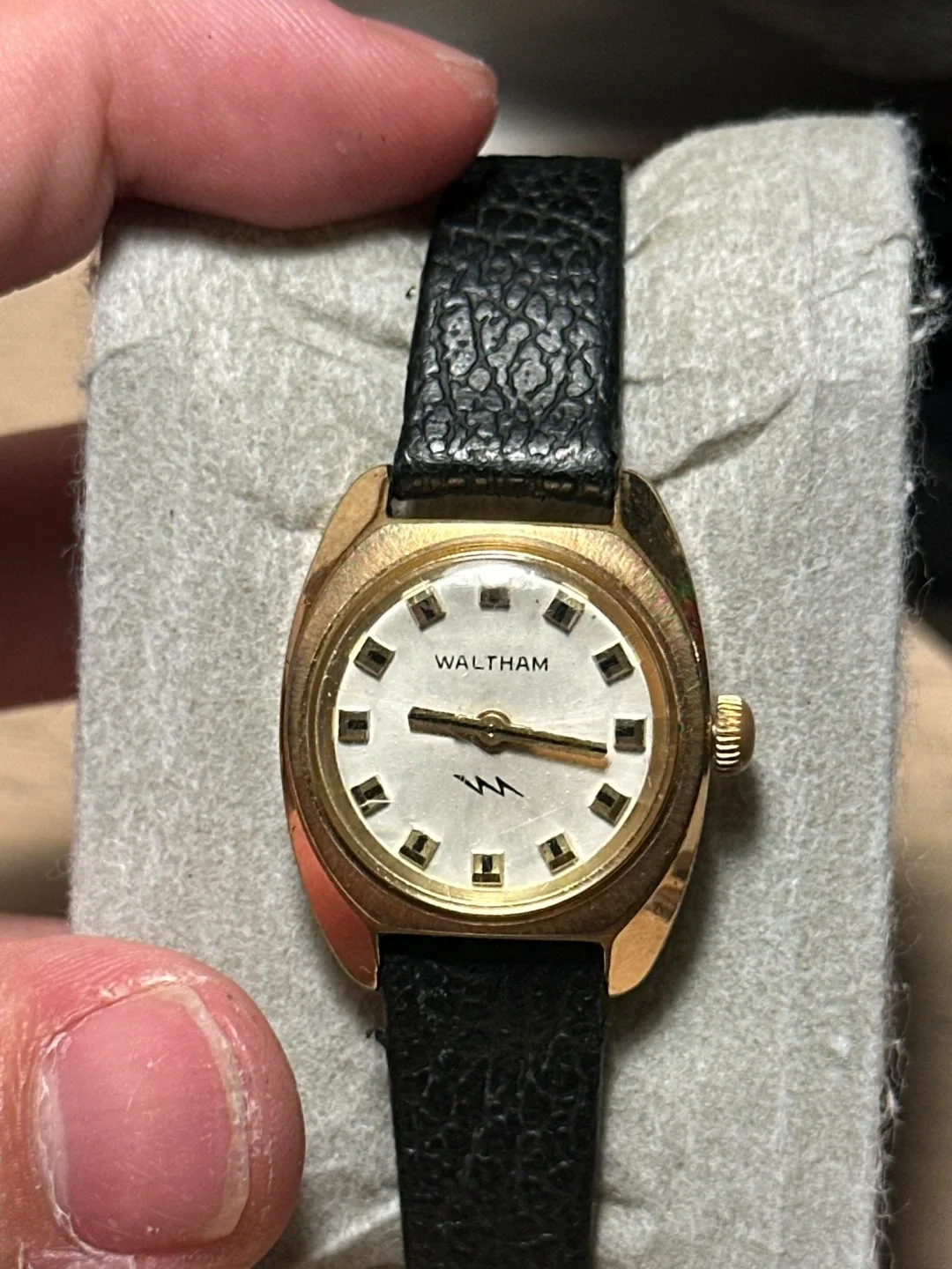Vintage Waltham Ladies Watch thumbnail