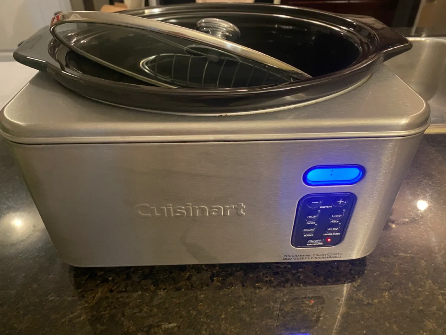 Cuisinart Programmable Slow Cooker with retractable cord thumbnail