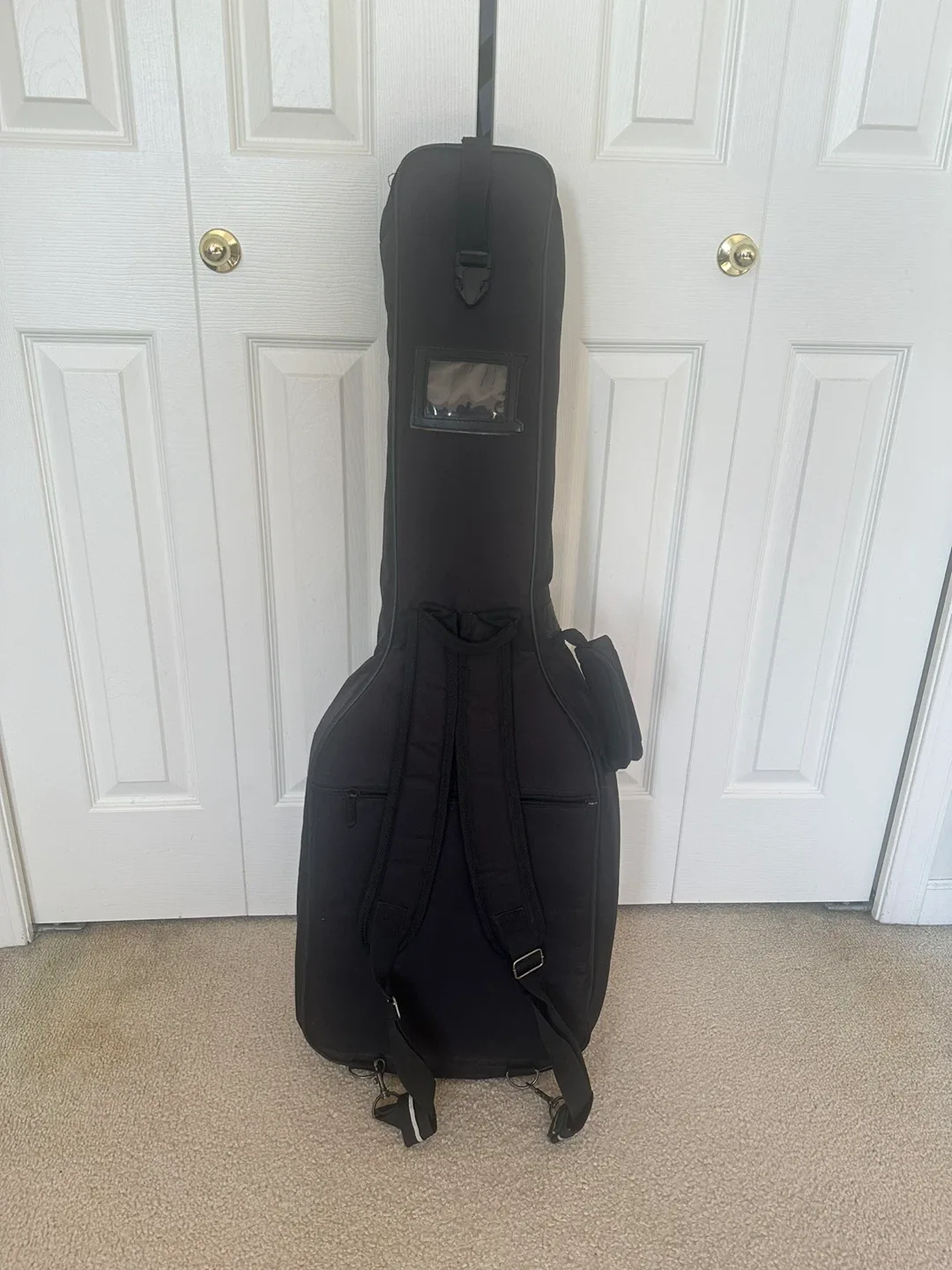 Yamaha Pacifica & Fender Mustang Guitar Amp & Godin bag image indicator(7)