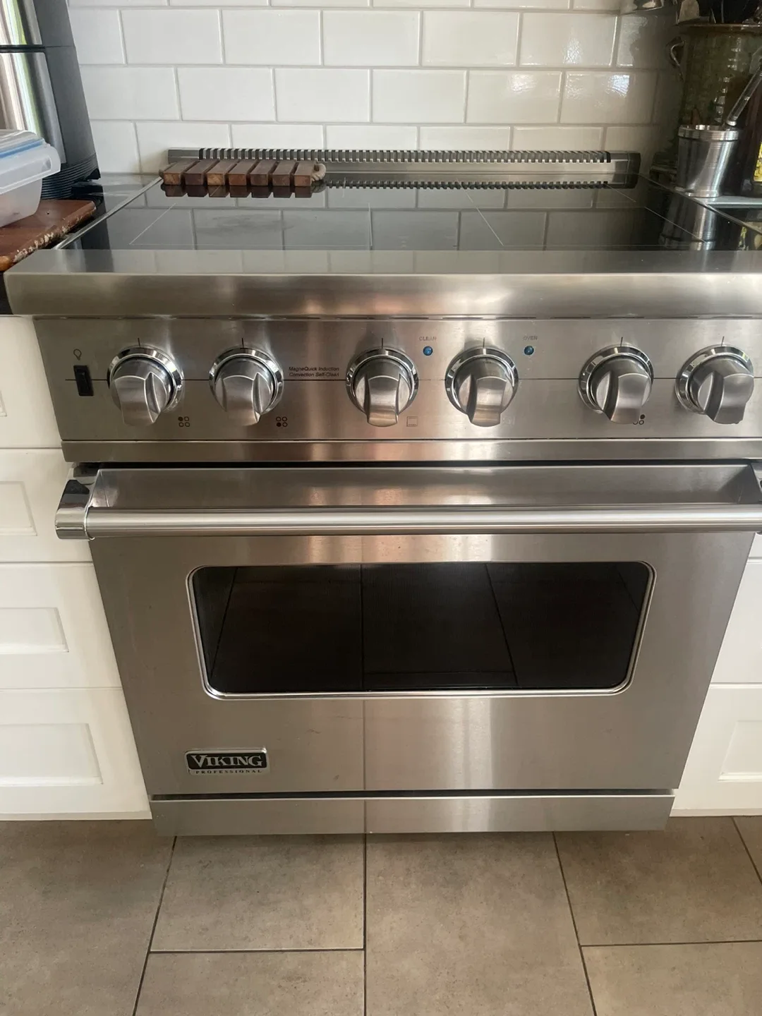 Viking Professional Induction 30” Range thumbnail