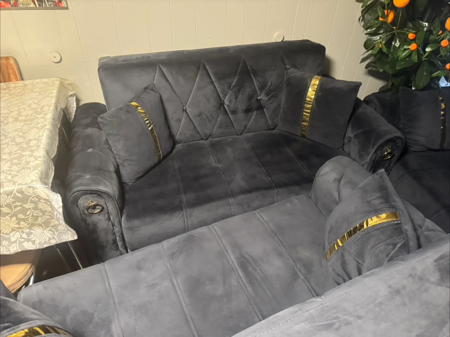 Gray Velvet Sofa Set image indicator(6)