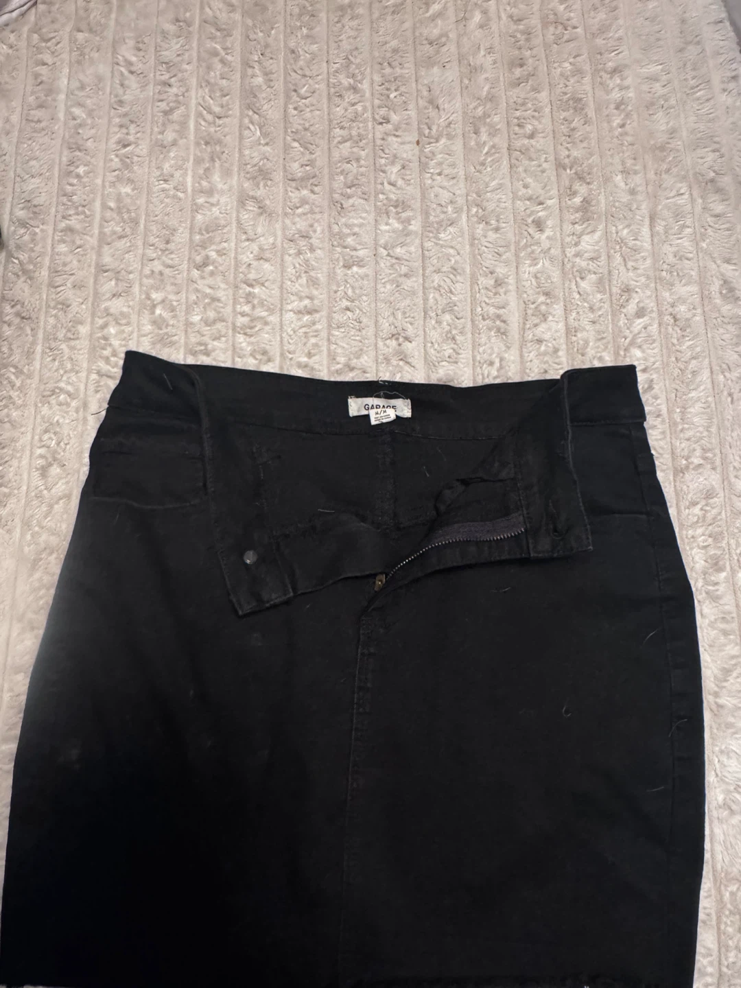 GARAGE SALE mini skirts and a short ACCEPT OFFERS - photo 2