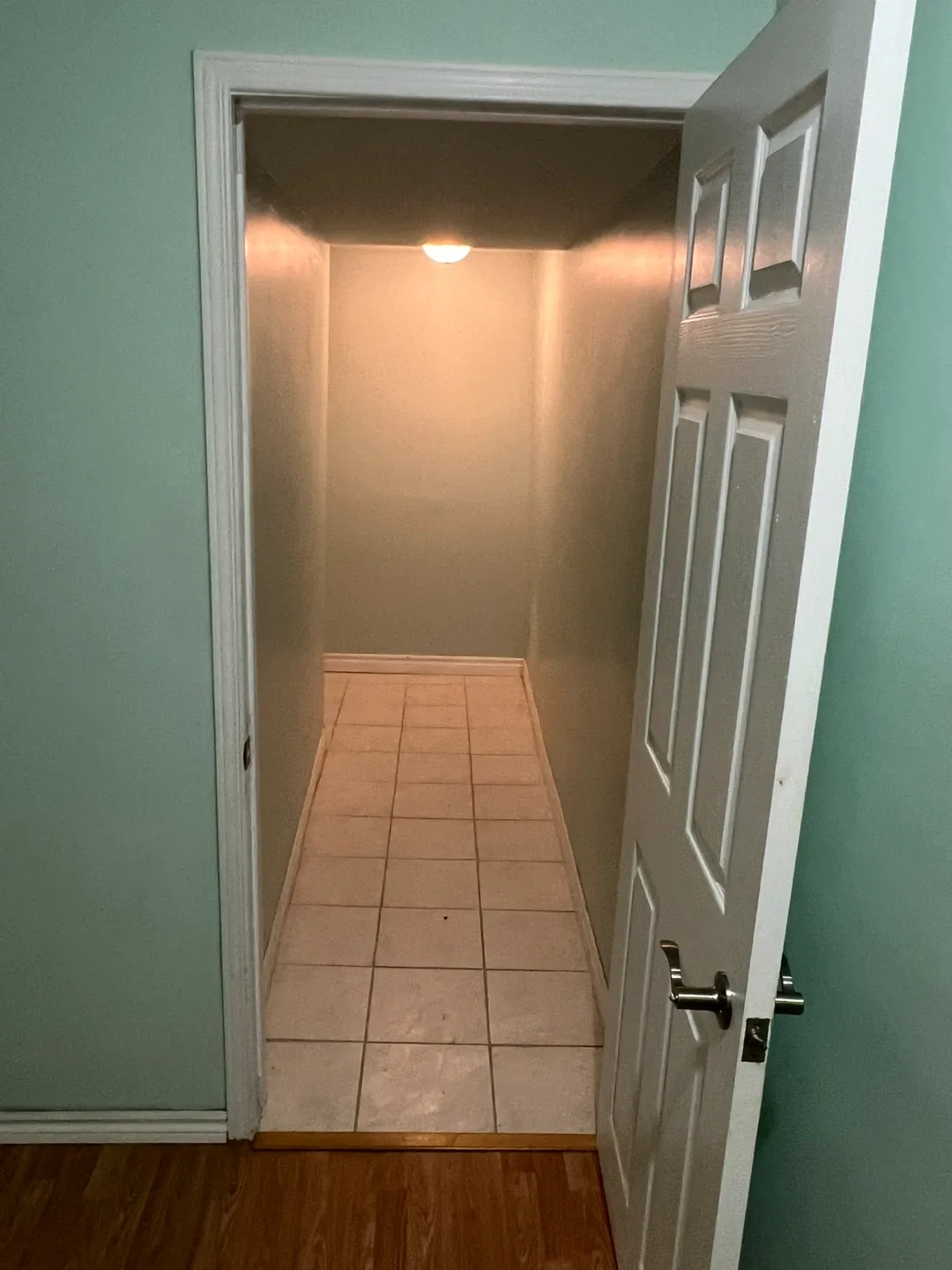 Bsmt available for rent - 1525 month + 25% utilities image indicator(10)