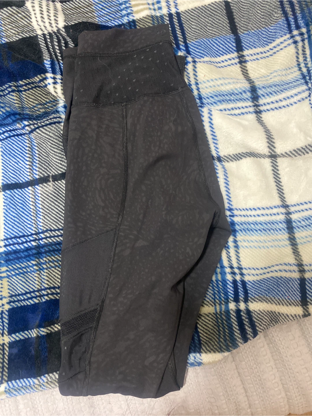 Lululemon Black Leggings size 2 - photo 2