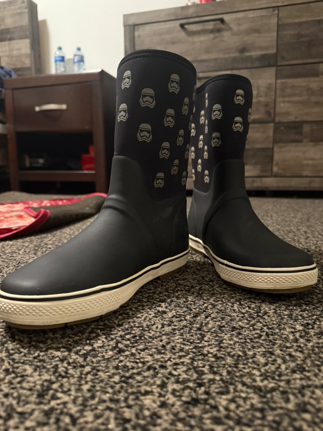 Zara Star Wars Stormtrooper Rain Boots - Size 6/7 - photo 4