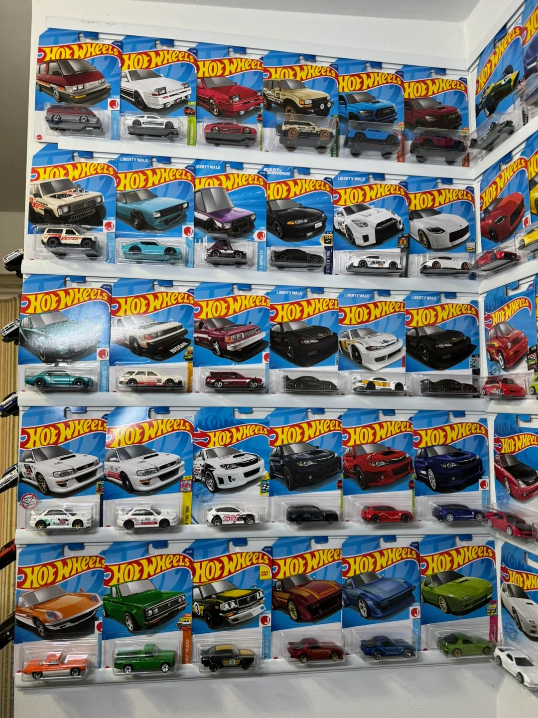 Hot Wheels Diecast Cars - Variety of Models image indicator(3)