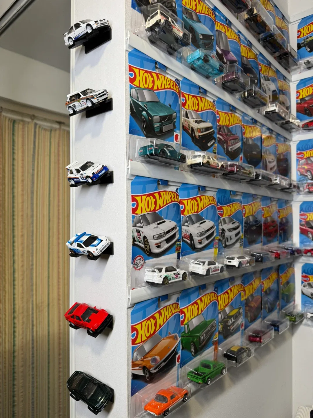 Hot Wheels Diecast Cars - Variety of Models image indicator(4)