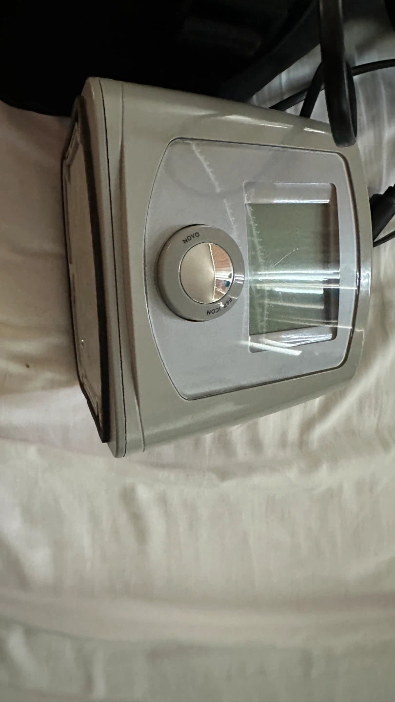 Fisher Pakel Cpap Machine with Humidifier