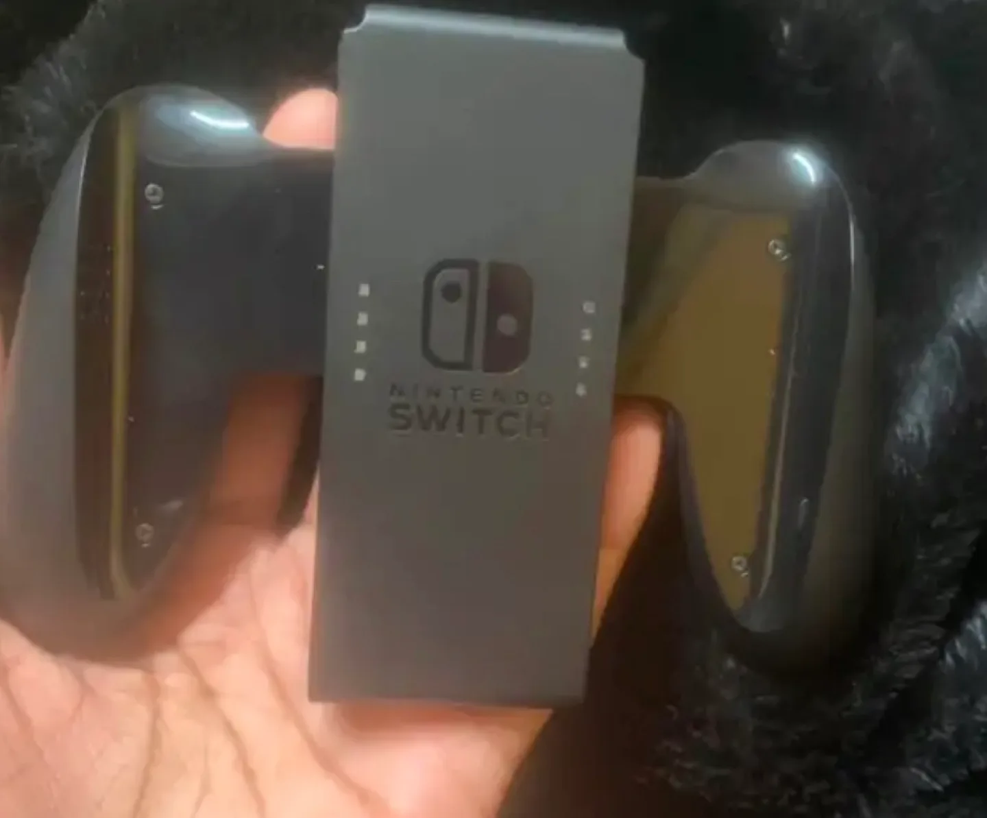Nintendo Joy Con Grip Controller thumbnail