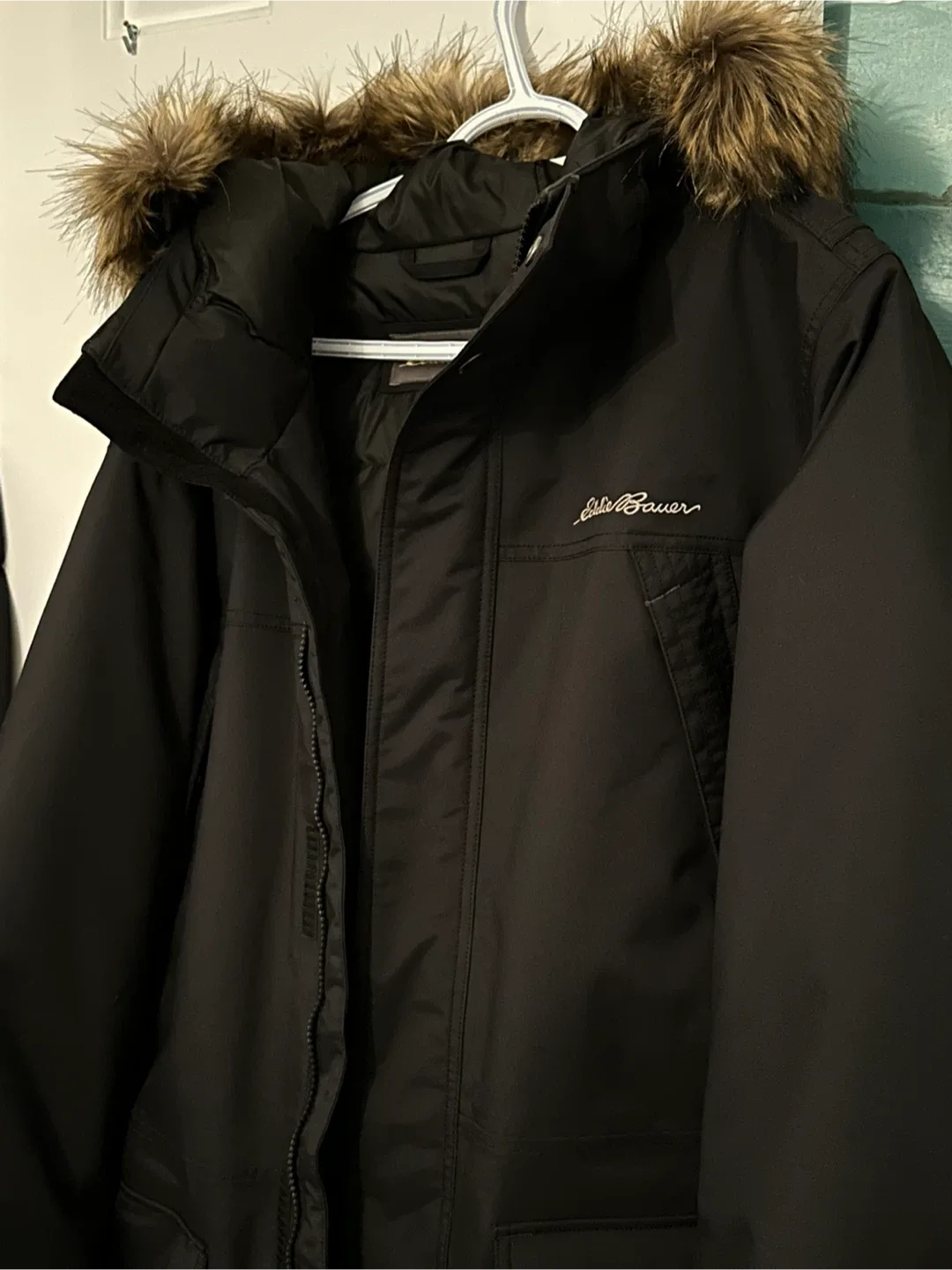 Eddie Bauer Black Winter Parka image indicator(2)