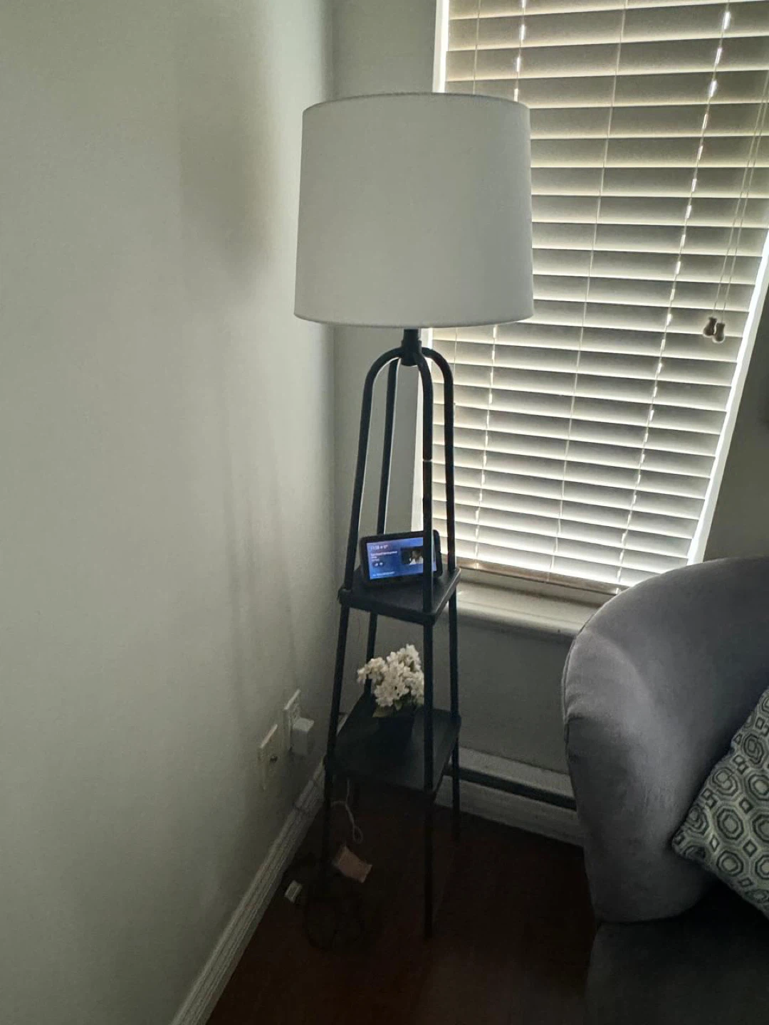 Floor Lamp with Shelves