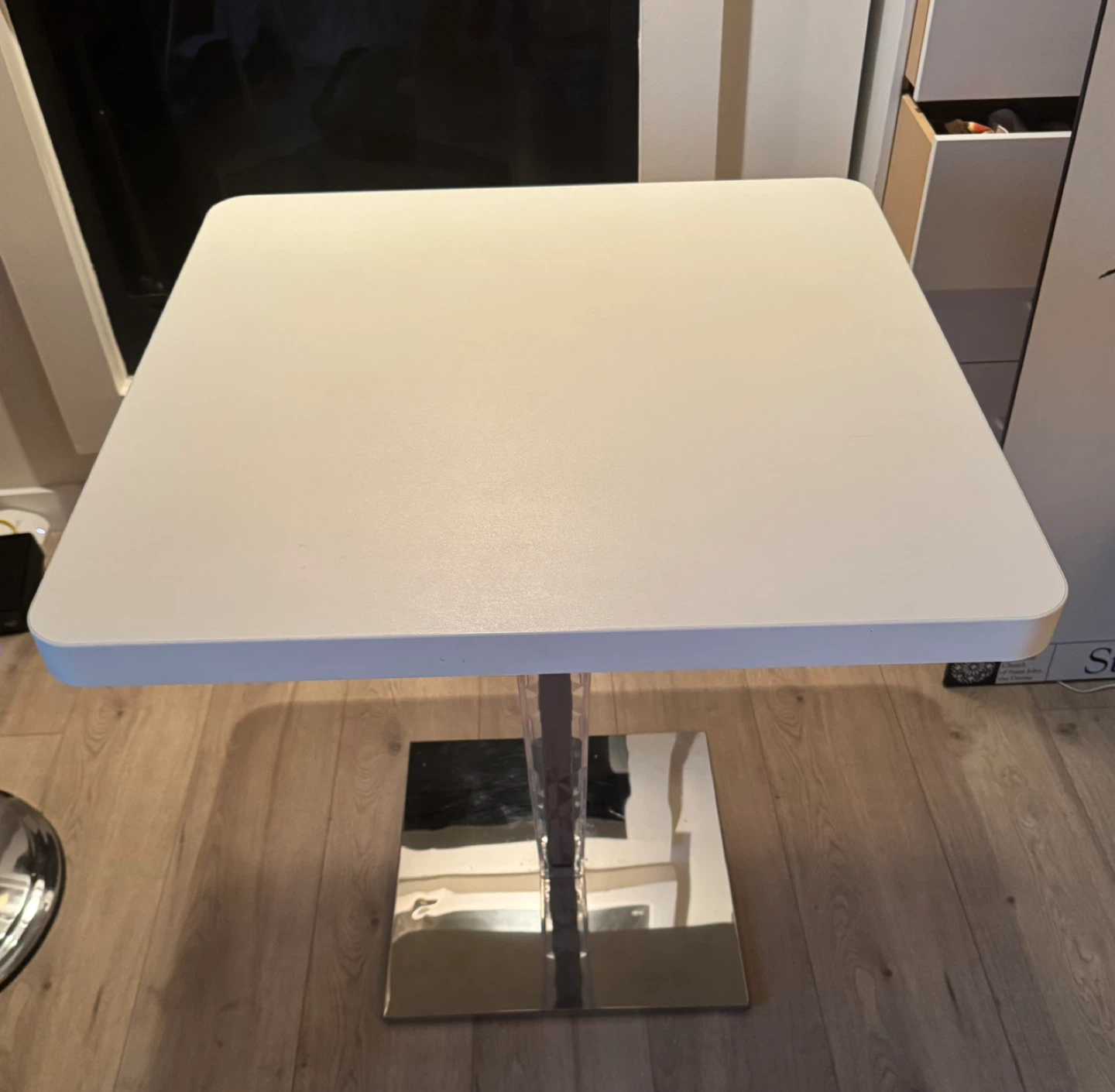 White Square Dining Table - photo 4