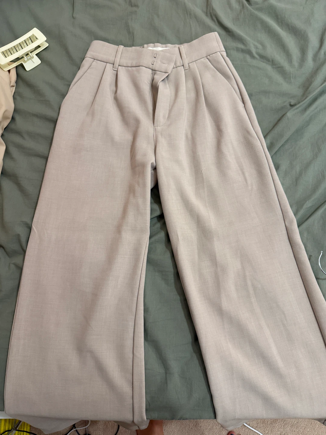 Abercrombie & Fitch XS Wide Leg Pants - Beige