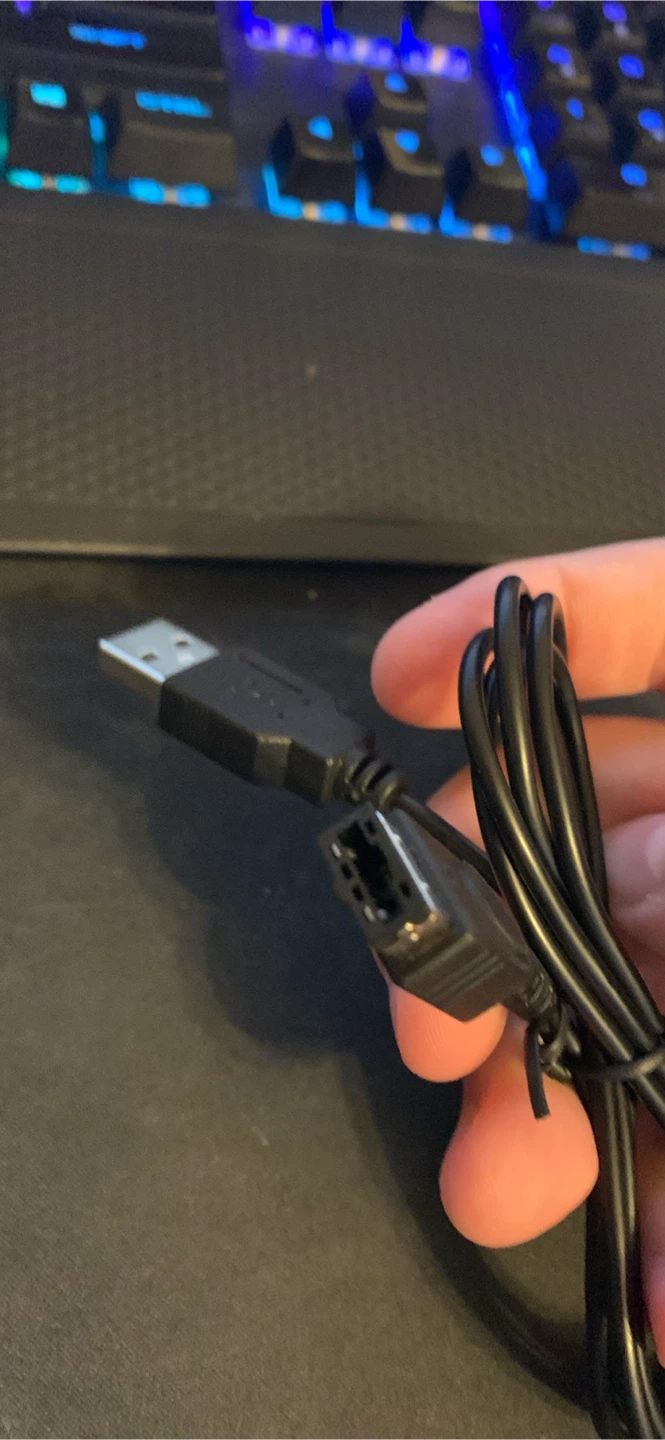 Black GAMEBOY SP charger cable