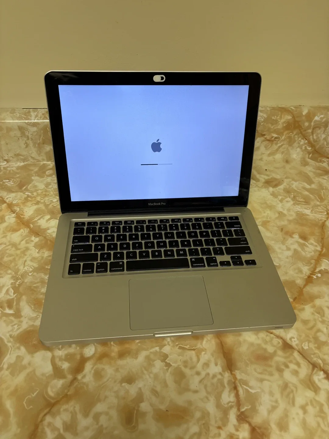 Apple MacBook Pro (13-inch, Mid 2012, A1278) thumbnail