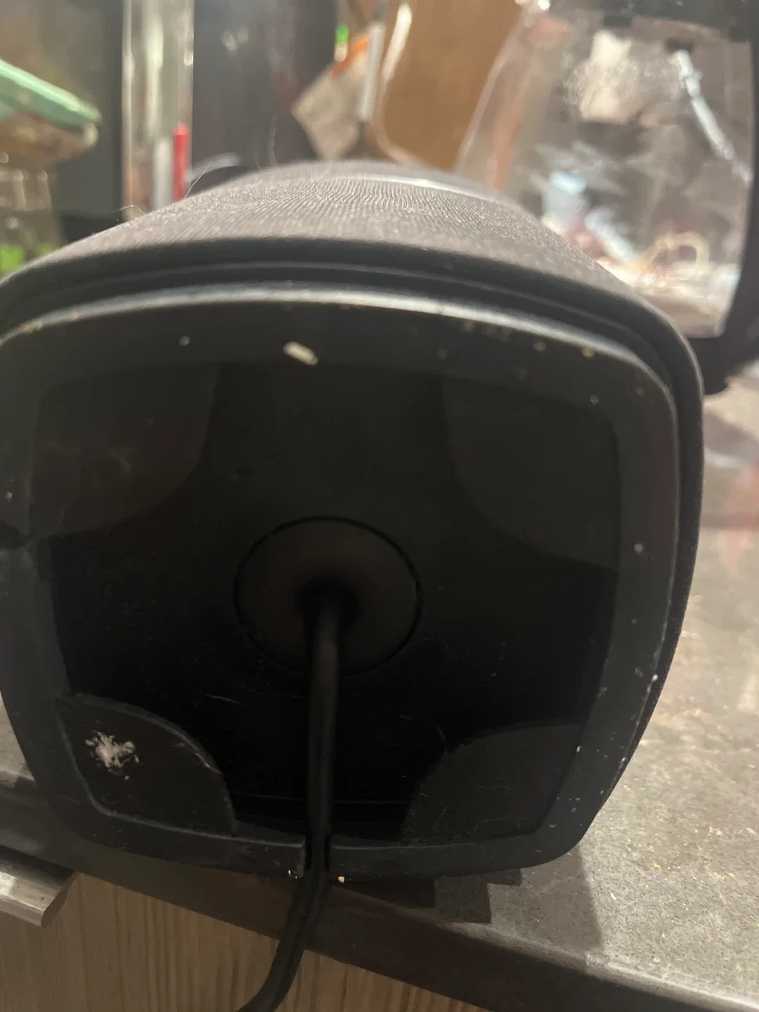 Bowers & Wilkins Zeppelin Wireless Speaker image indicator(2)