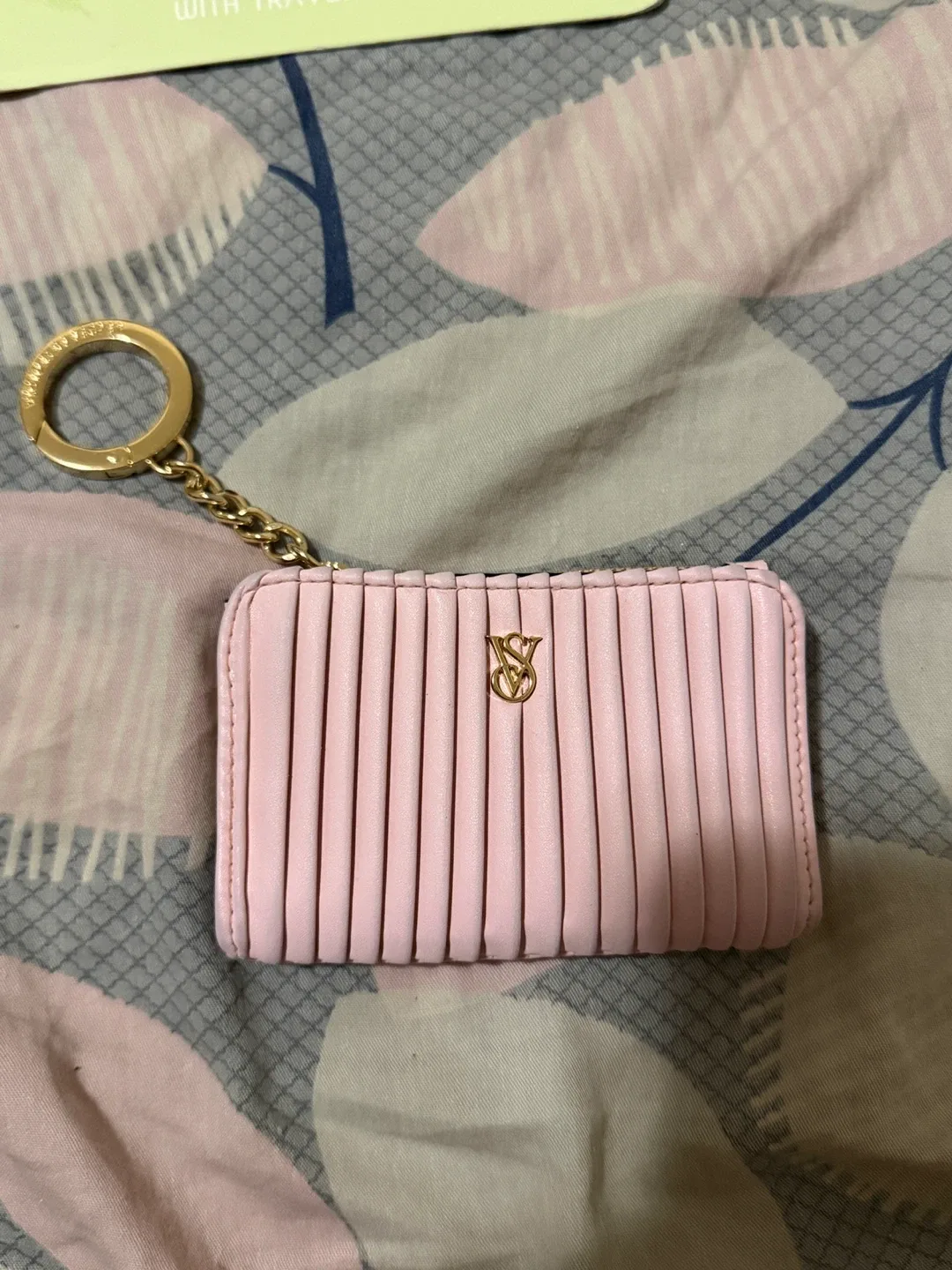 Victoria’s Secret Pink Cardholder Keychain thumbnail