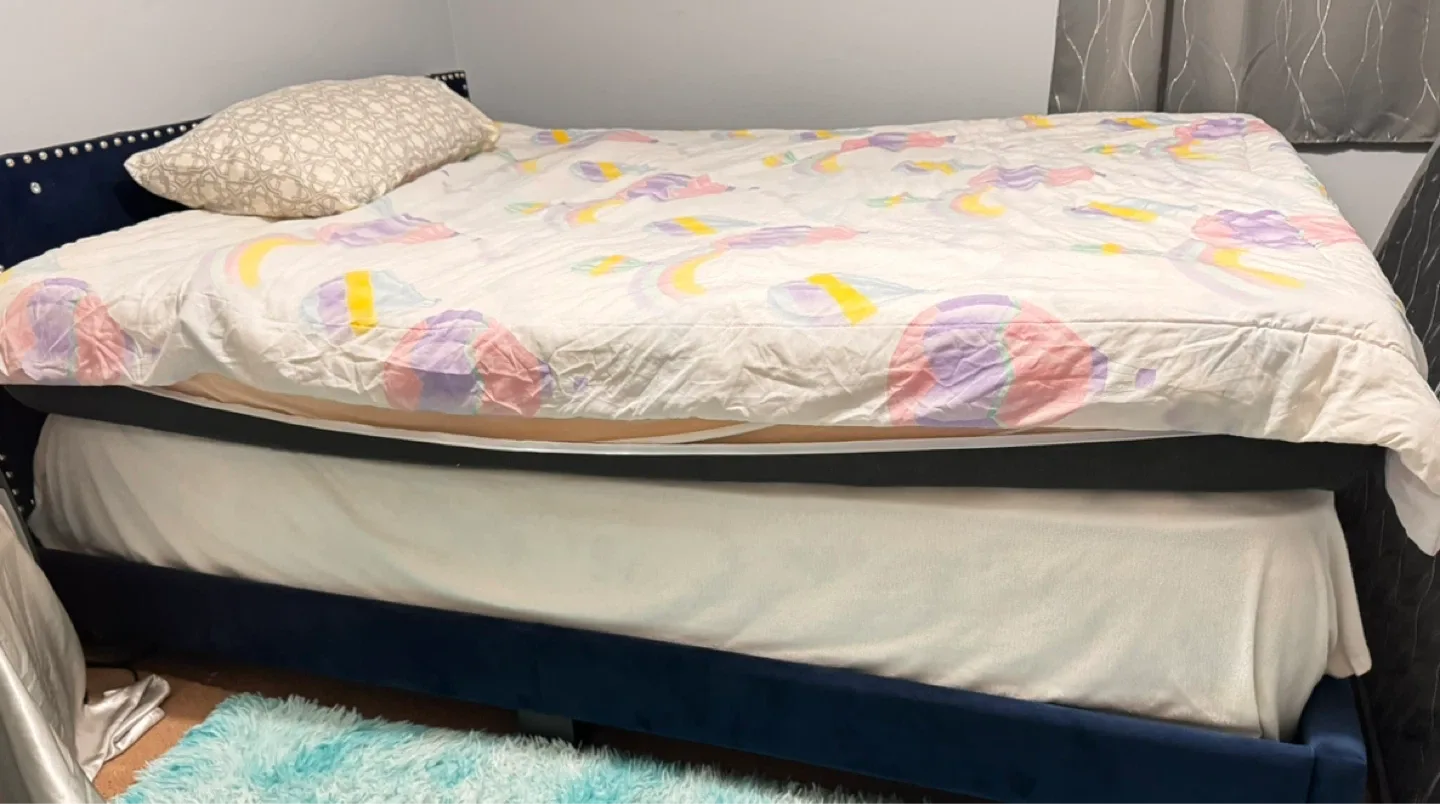 Floral Pattern Mattress image indicator(2)