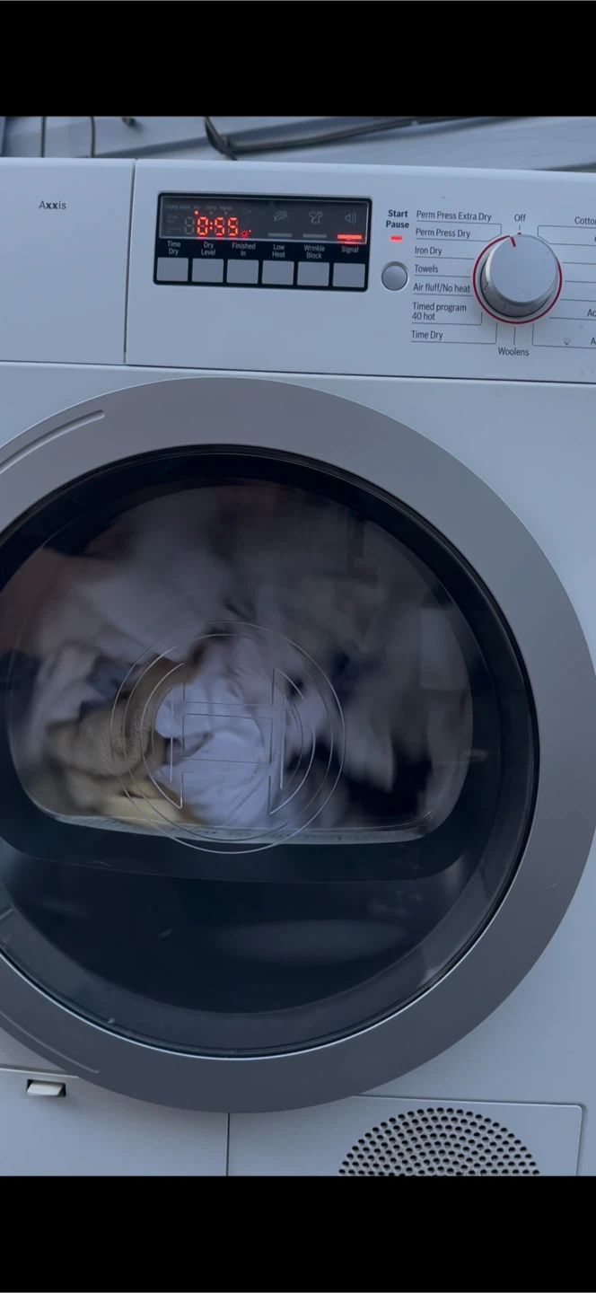 Bosch Axxis Washer/Dryer Combo - photo 3