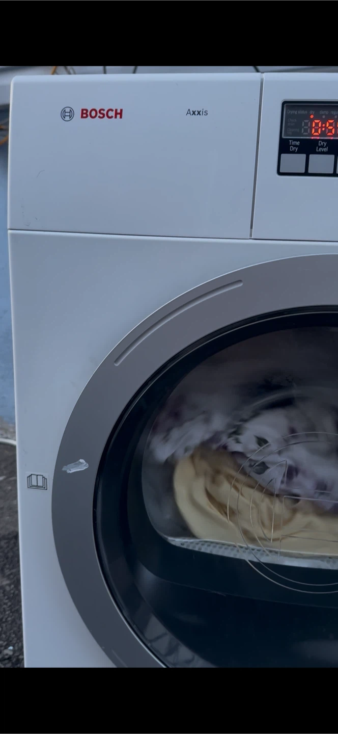 Bosch Axxis Washer/Dryer Combo - photo 4
