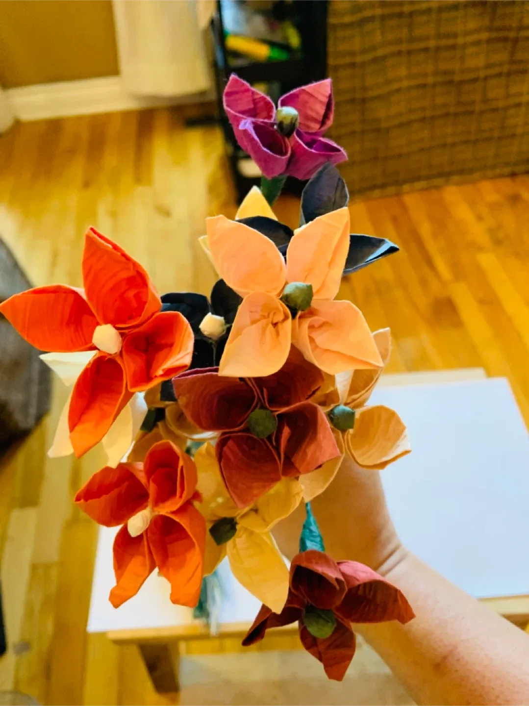 NEW handcrafted loose artificial flower decor image indicator(5)